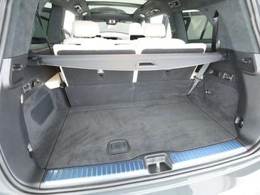 Mercedes GLS 63 AMG 63 — photo 23