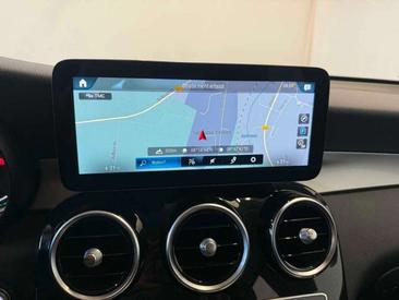 Mercedes GLC 300 — photo 20