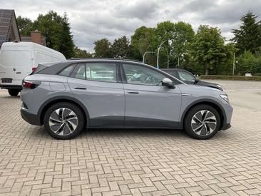 Volkswagen ID.4 Pro Performance — photo 4