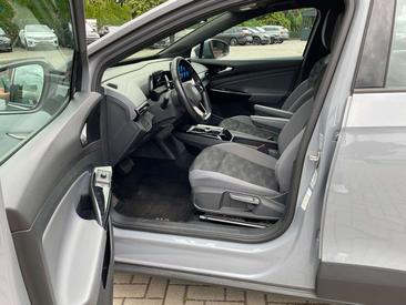 Volkswagen ID.4 Pro Performance — photo 11