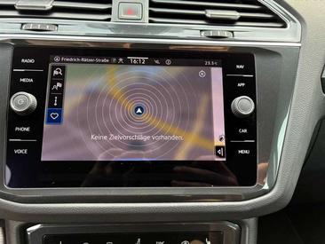 Volkswagen TIGUAN EHybrid Elegance — photo 11