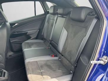 Volkswagen ID.4 — photo 14