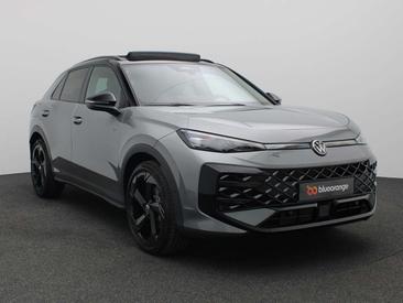 Volkswagen T-Roc ETSI R-Line — photo 10
