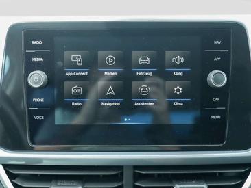 Volkswagen T-Roc TSI Style — photo 13