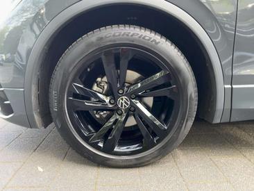 Volkswagen TIGUAN R-Line — photo 13
