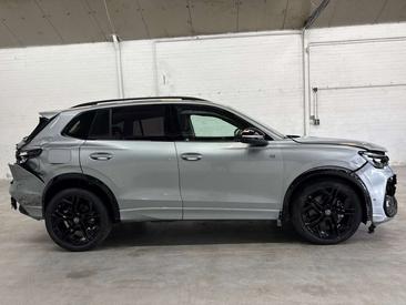 Volkswagen TIGUAN R-Line — photo 4