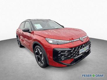 Volkswagen T-Roc R-Line — photo 3