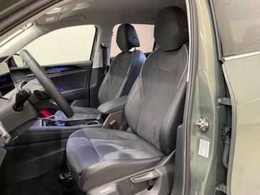 Volkswagen TIGUAN EHybrid Elegance — photo 12