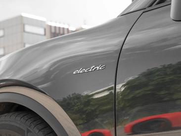 Porsche Macan Electrique 4 — photo 11