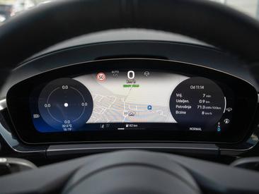 Porsche Macan Electrique 4 — photo 20