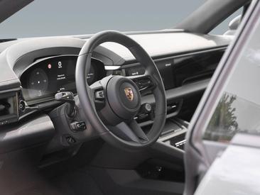 Porsche Macan Electrique 4 — photo 27