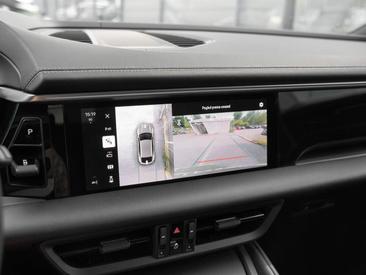 Porsche Macan Electrique 4 — photo 34
