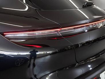 Porsche Taycan ph2 4 Cross Turismo — photo 10