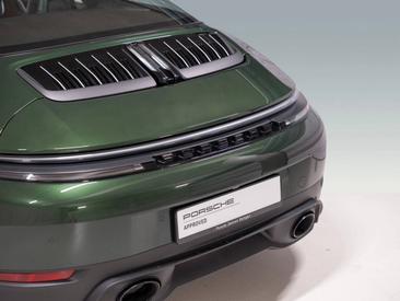 Porsche 992 II Targa 4S — photo 11