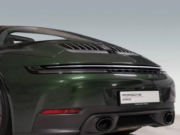 Porsche 992 II Targa 4S — photo 12