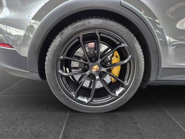Porsche Cayenne III Turbo E-Hybrid Coupé Mit GT-Paket — photo 12