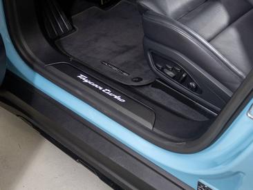 Porsche Taycan Turbo Cross Turismo — photo 35