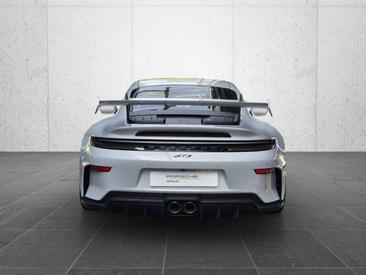 Porsche 992 II GT3 — photo 4