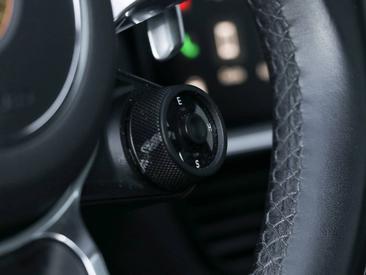 Porsche Cayenne III E-Hybrid Platinum Edition — photo 21