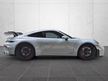 Porsche 992 II GT3 — photo 6
