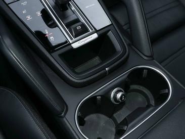 Porsche Cayenne III E-Hybrid Platinum Edition — photo 23