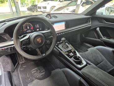 Porsche 992 II GT3 — photo 20