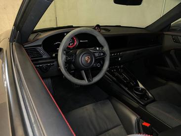 Porsche 992 I Carrera GTS — photo 11