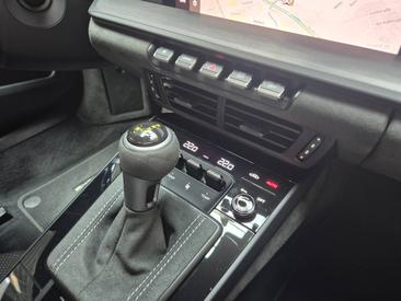 Porsche 992 II GT3 — photo 28