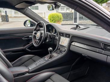 Porsche 991 II GT3 — photo 15