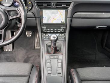 Porsche 991 II GT3 — photo 17