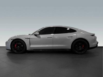 Porsche Taycan GTS