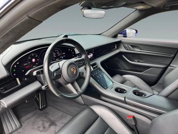 Porsche Taycan Turbo — photo 12