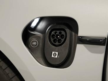 Porsche Taycan GTS — photo 9