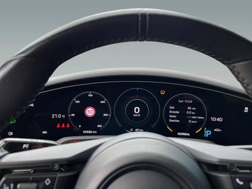 Porsche Taycan Turbo — photo 18