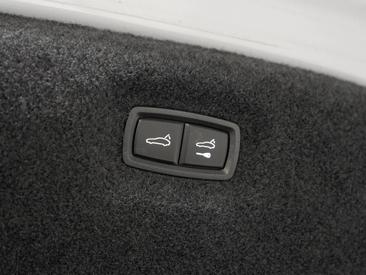 Porsche Taycan GTS — photo 14
