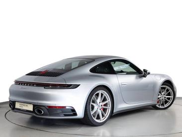 Porsche 992 I Carrera S — photo 9
