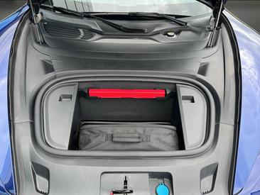 Porsche Taycan Turbo — photo 20