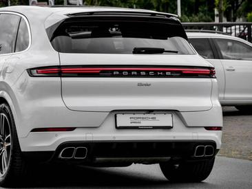Porsche Cayenne III Turbo E-Hybrid — photo 9