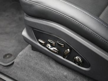Porsche Cayenne E4 Turbo Electric — photo 28