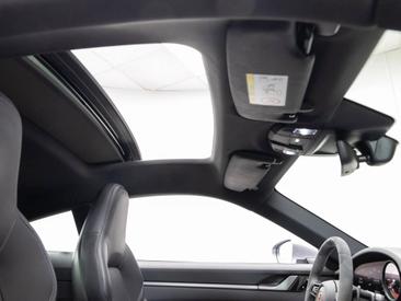 Porsche 992 I Carrera S — photo 28