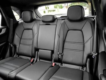 Porsche Cayenne III Turbo E-Hybrid — photo 16