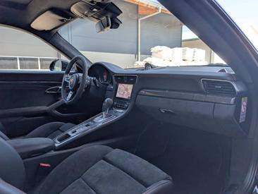 Porsche 991 II Carrera GTS — photo 11