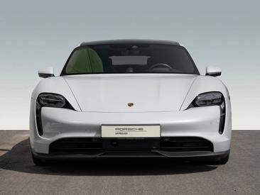 Porsche Taycan — photo 4