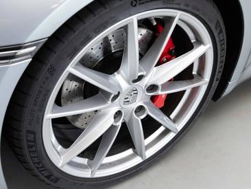 Porsche 992 I Carrera S — photo 30