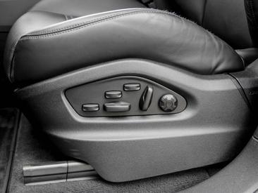Porsche Cayenne III Turbo E-Hybrid — photo 18