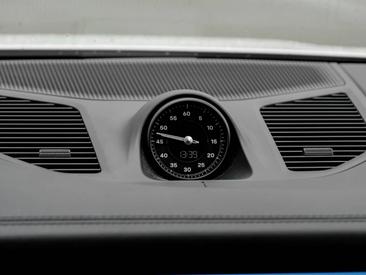 Porsche Cayenne III Turbo E-Hybrid — photo 21