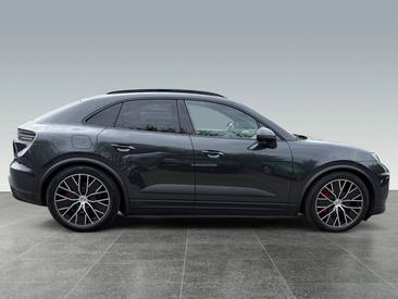 Porsche Macan Electrique 4S — photo 5