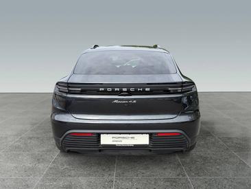 Porsche Macan Electrique 4S — photo 8