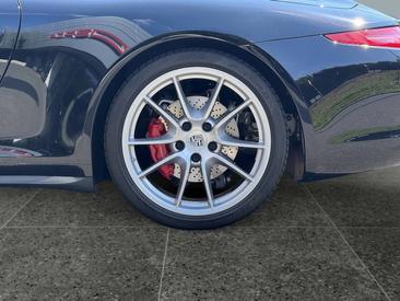 Porsche 991 I Targa 4S — photo 11