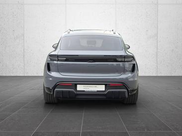 Porsche Macan Electrique Turbo — photo 4